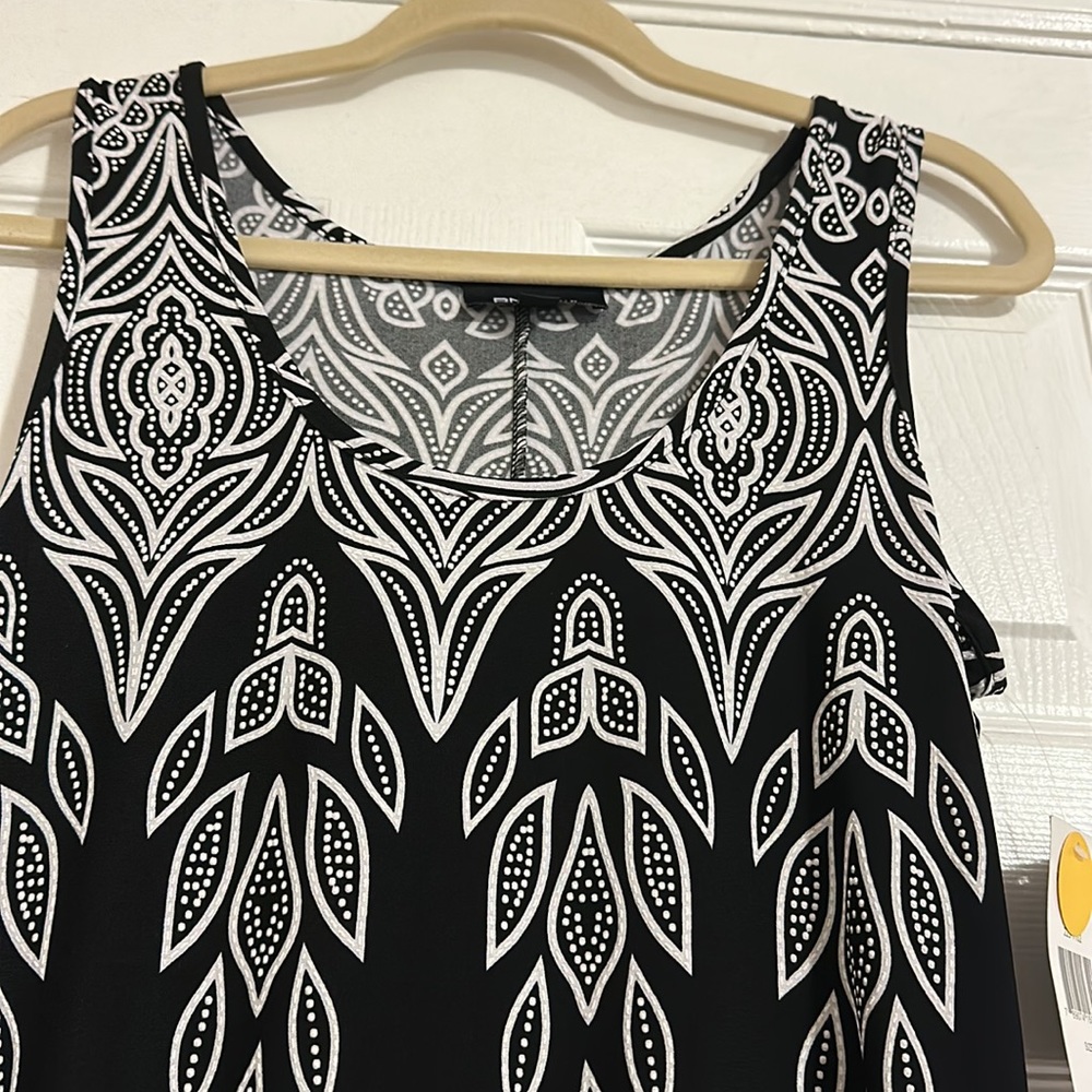 Maxi Dress - Picture 2 of 3